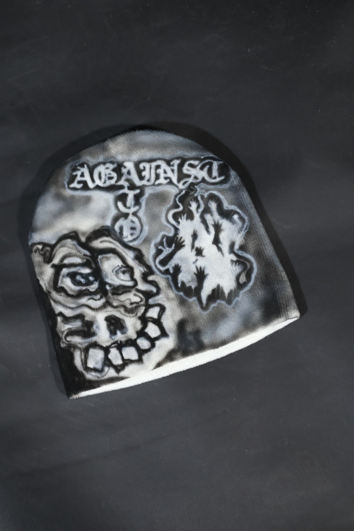 ATO Airbrush White Skeleton Beanie